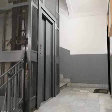 Appartamento City Center Naples Extérieur photo
