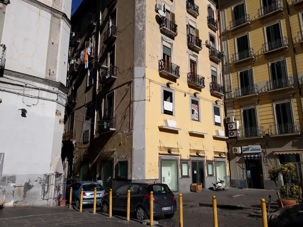 Appartamento City Center Naples Extérieur photo