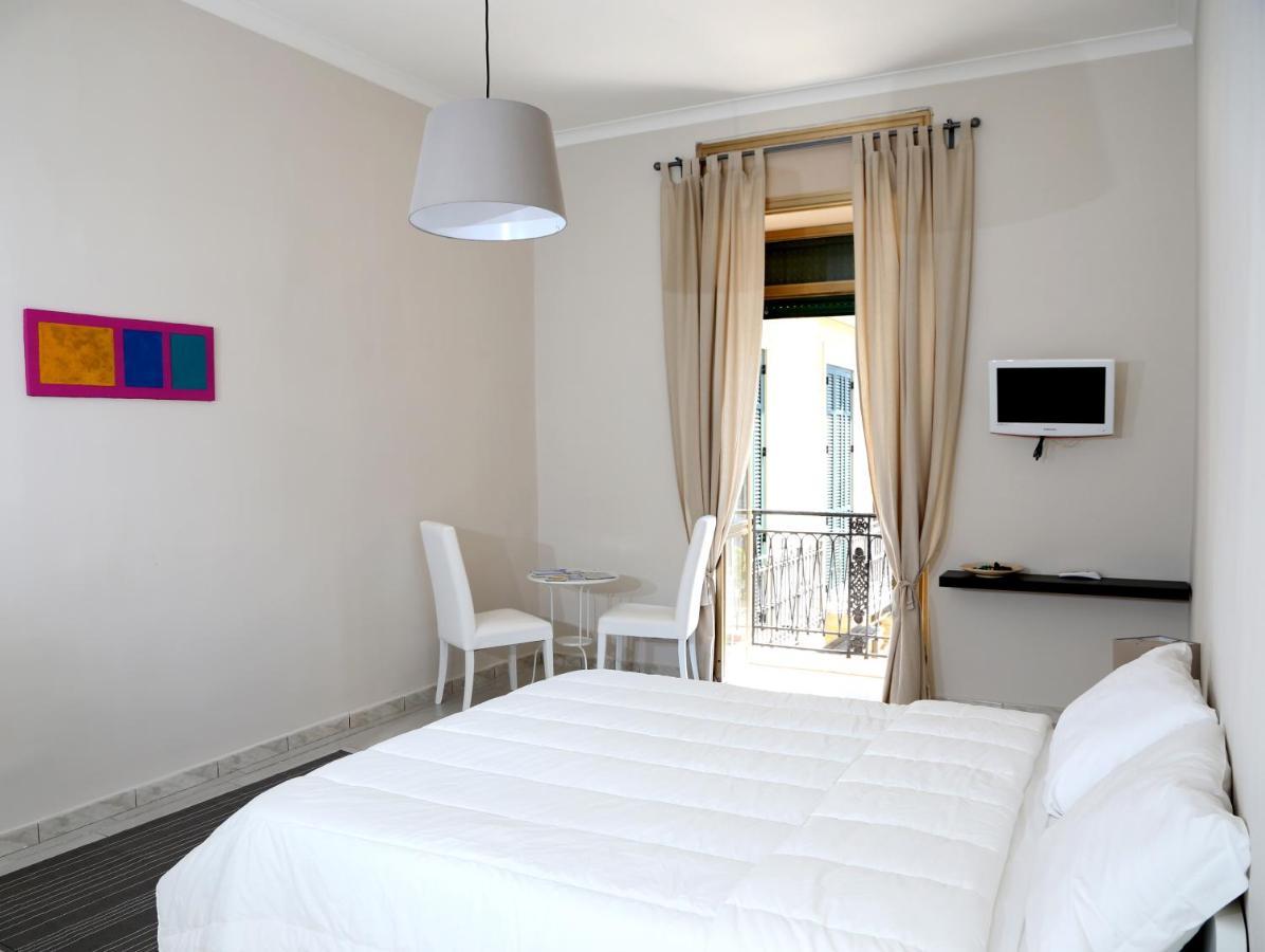 Appartamento City Center Naples Extérieur photo