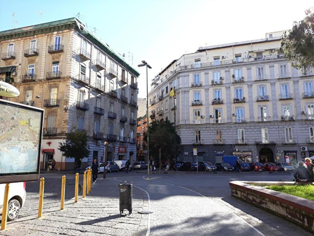 Appartamento City Center Naples Extérieur photo